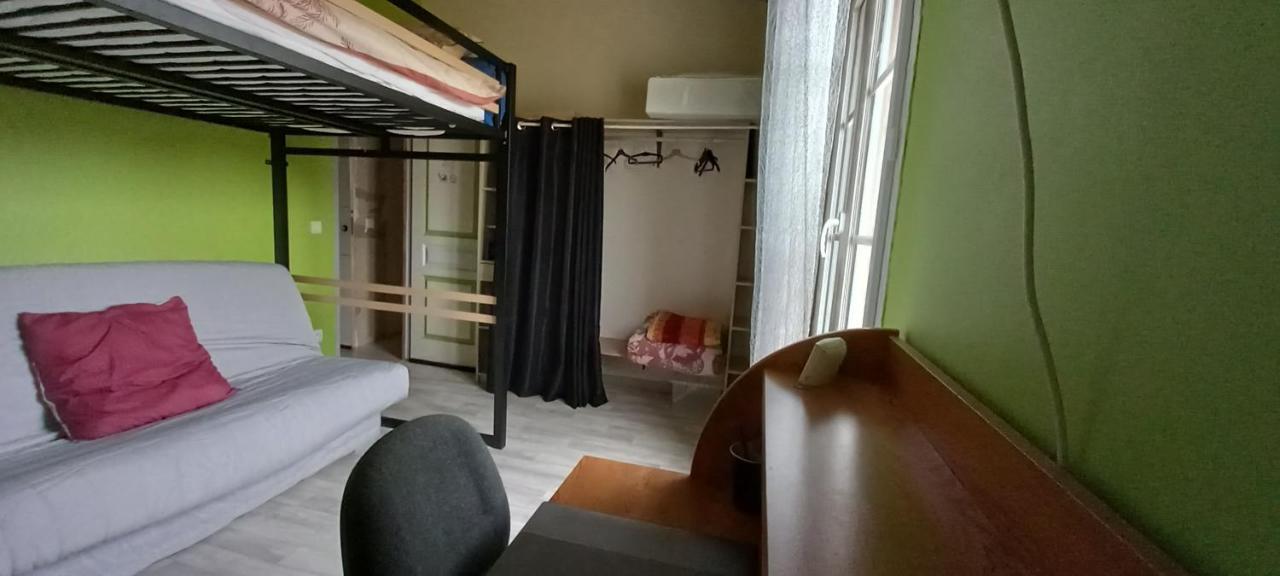 Chambre Familiale Dans Maison Au Calme Segonzac  Exterior foto